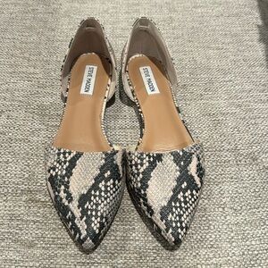 Steve Madden Flats New